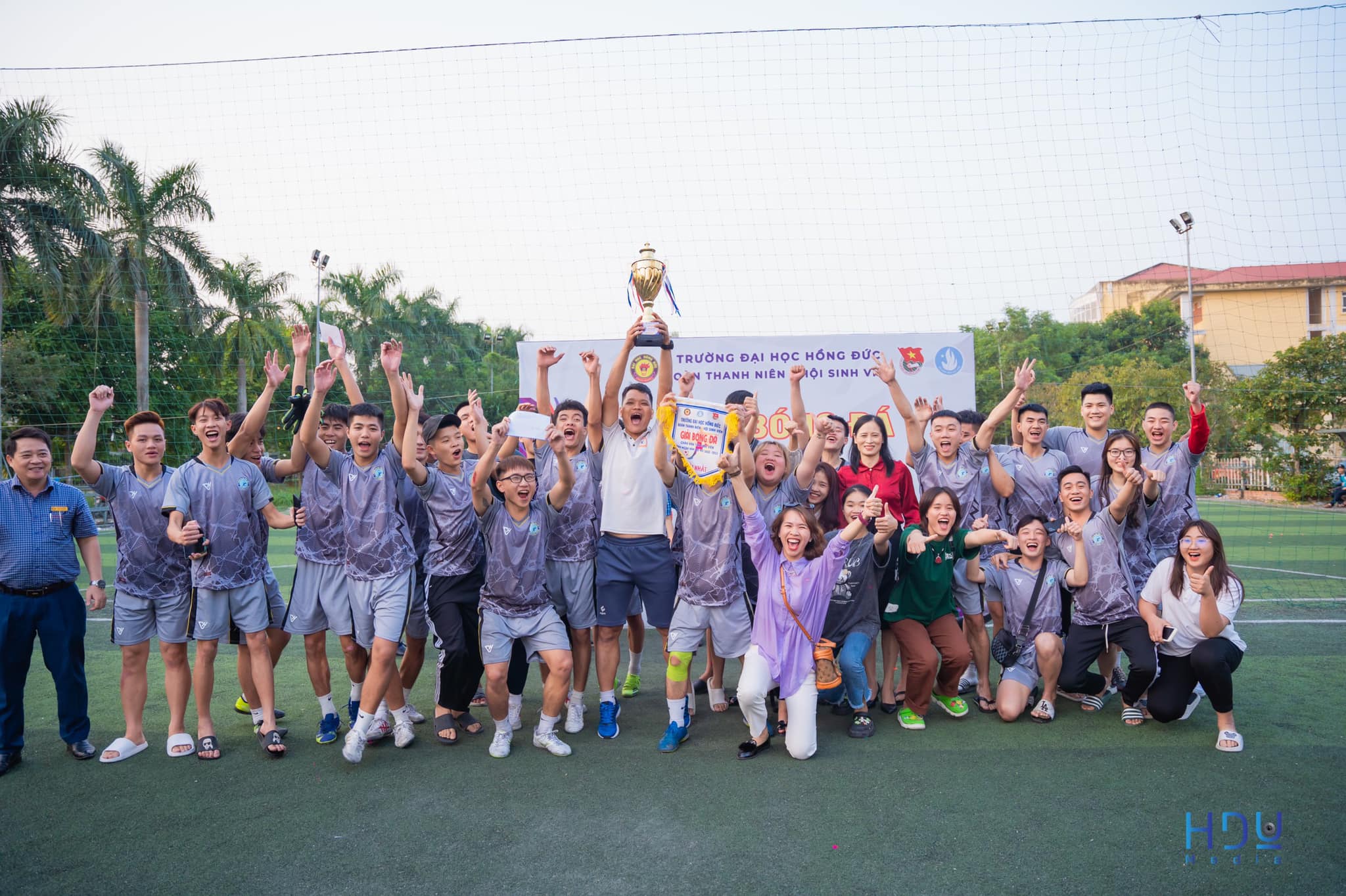 Bế mạc “Giải bóng đá Tân sinh viên Chào mừng năm học mới 2022 - 2023”
