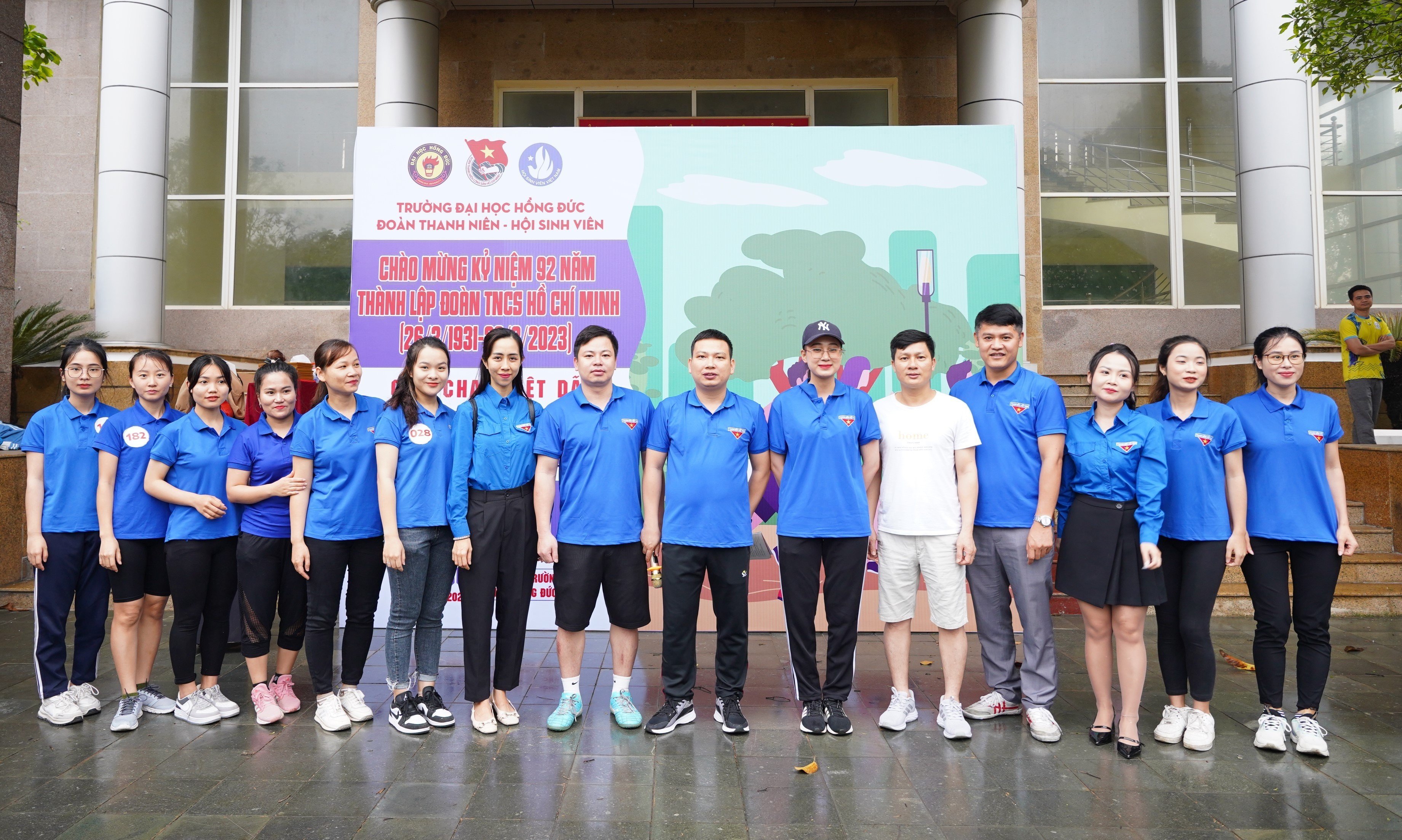 Đoàn trường tổ chức thành công Giải chạy Việt dã "Running for Youth" chào mừng kỉ niệm 92 năm ngày thành lập Đoàn TNCS Hồ Chí Minh (26/3/1931-26/3/2023)