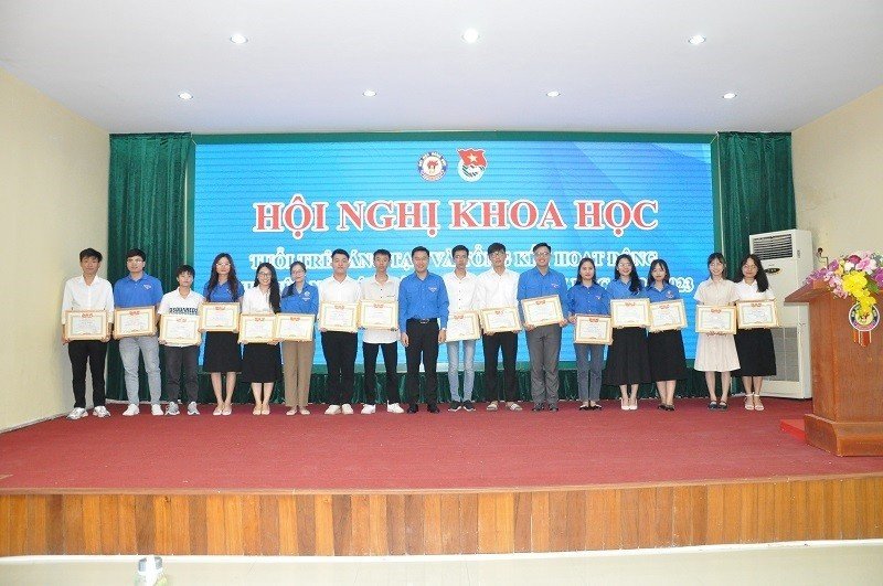 Media/1003_hdu_doanthanhnien/FolderFunc/202306/Images/giai-ba-20230608035733-e.jpg
