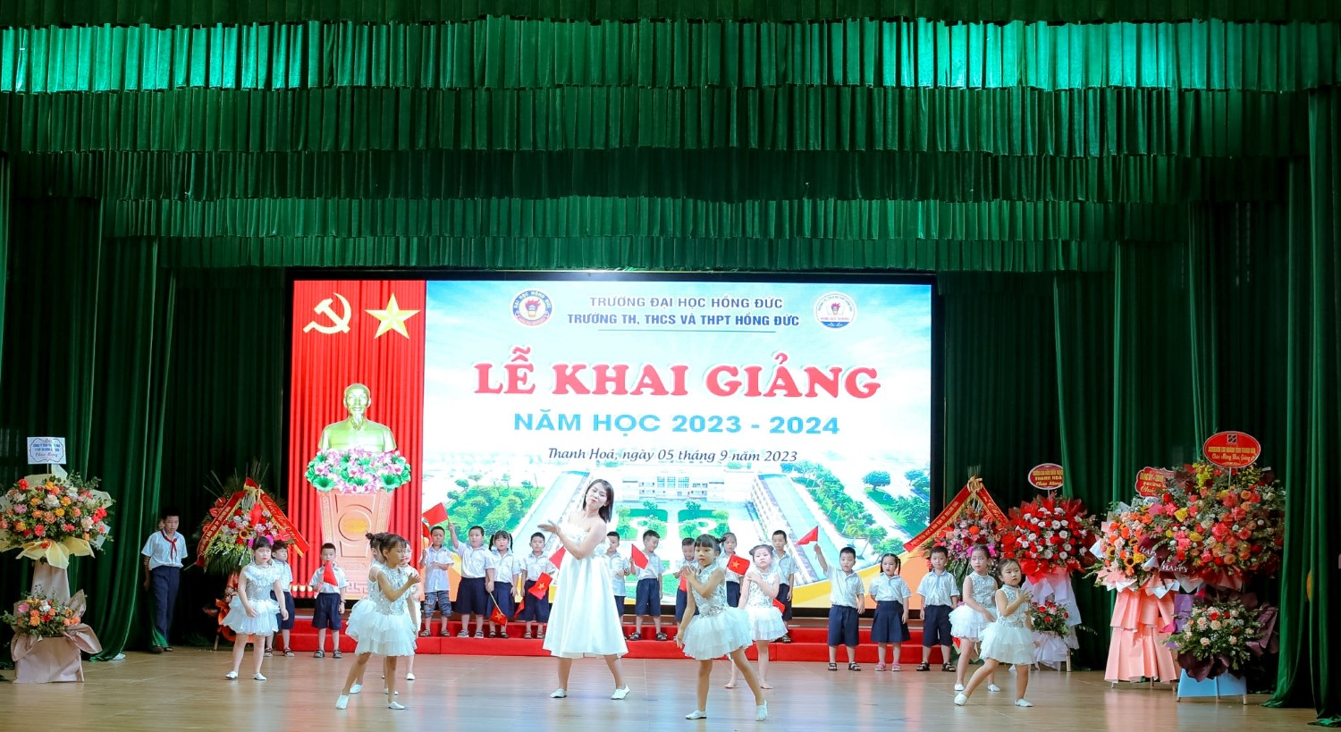 Trường Tiểu học, THCS và THPT Hồng Đức (Hong Duc School) tổ chức Lễ khai giảng năm học mới 2023 - 2024