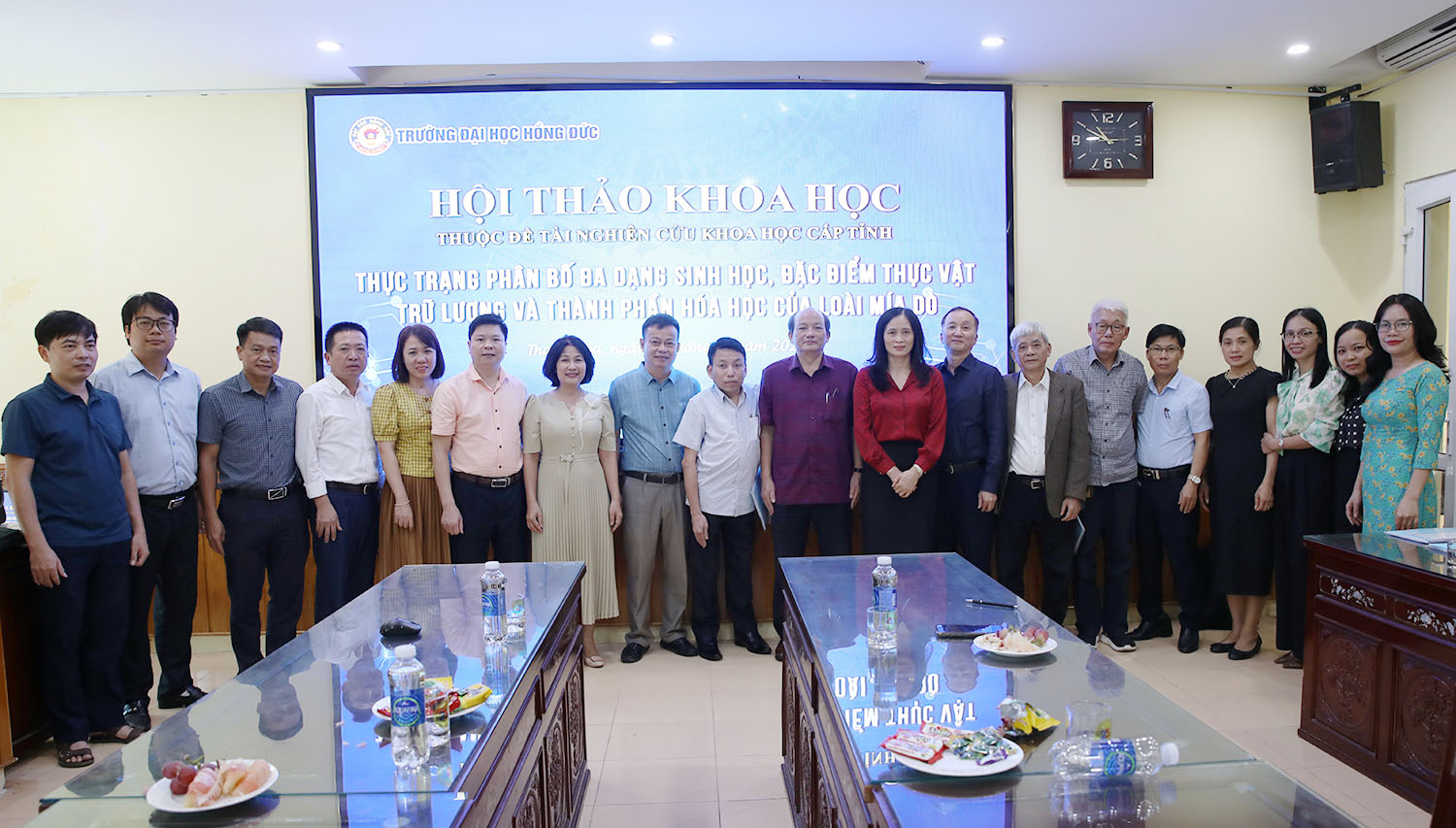 Hội thảo khoa học “Thực trạng phân bố đa dạng sinh học, đặc điểm thực vật học, trữ lượng và thành phần hóa học của loài Mía dò”