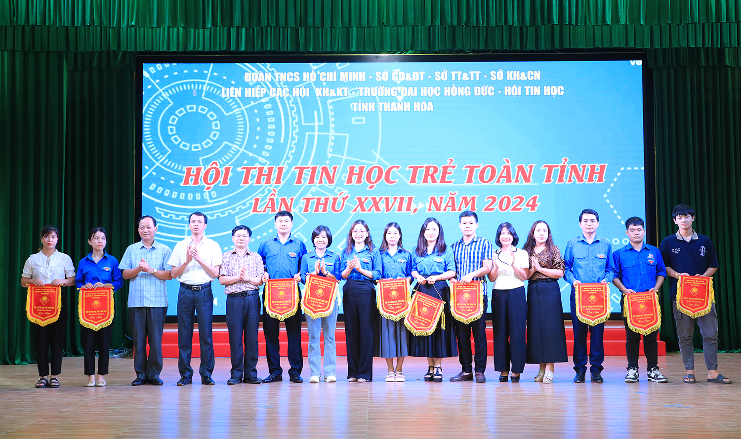 Gần 300 thí sinh tham gia chung kết hội thi Tin học trẻ tỉnh Thanh Hóa lần thứ XXVII