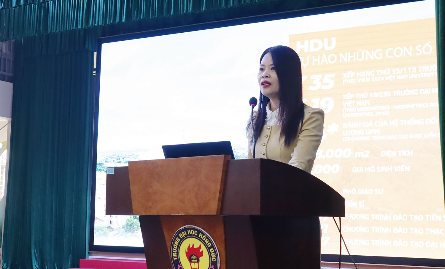 Trường Đại học Hồng Đức tổ chức nhập học cho tân học viên cao học K17 (khóa 2024 - 2026) đợt 2
