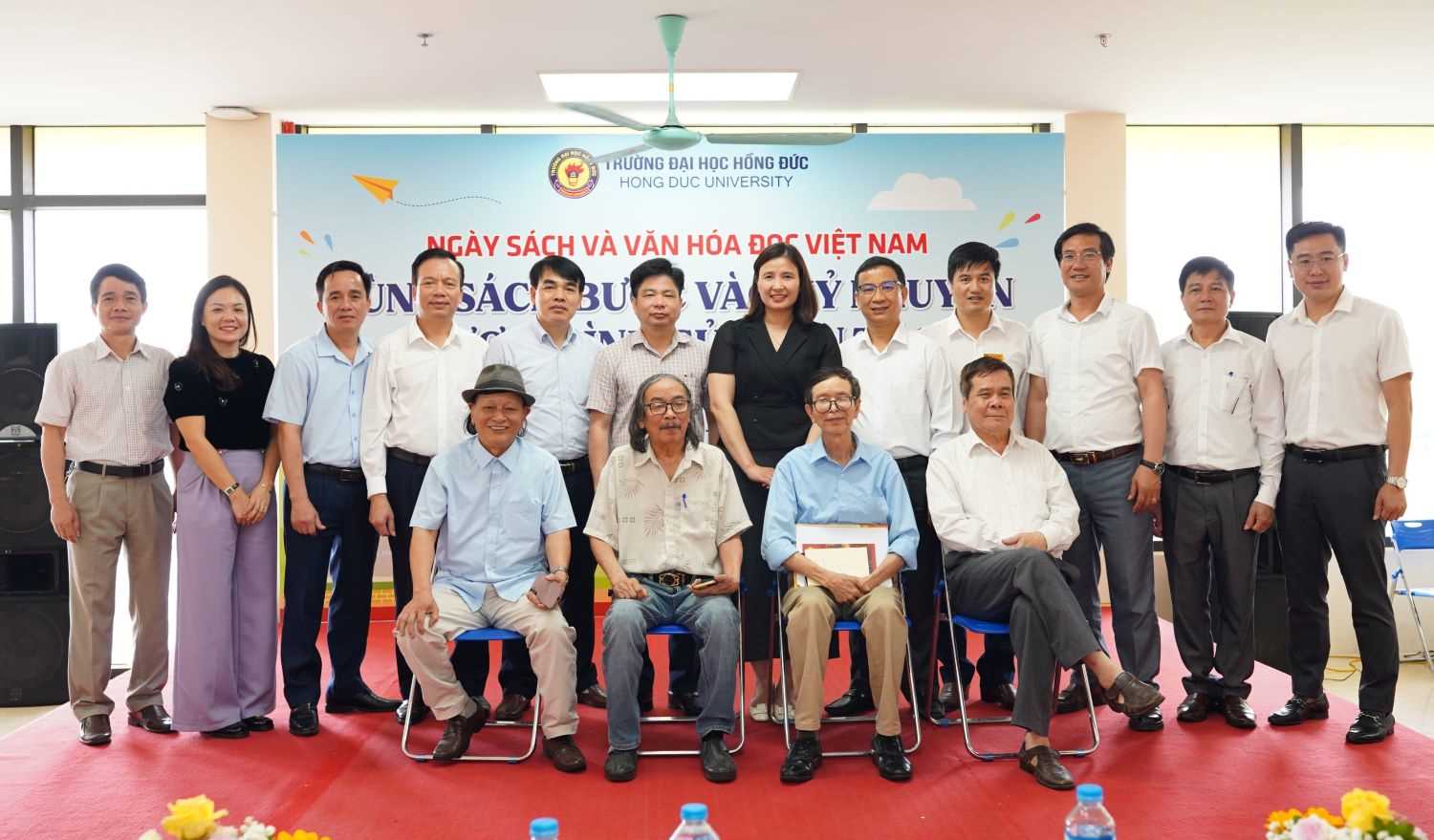 Rực rỡ sắc màu tri thức tại Ngày Sách và Văn hoá đọc Việt Nam lần thứ 4 