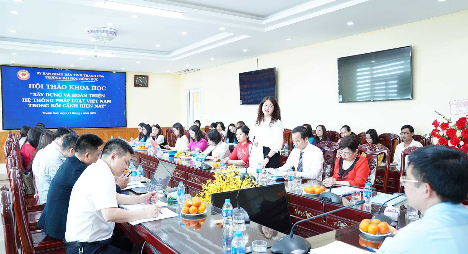 Hội thảo khoa học: “Xây dựng và hoàn thiện hệ thống pháp luật Việt Nam trong bối cảnh hiện nay”