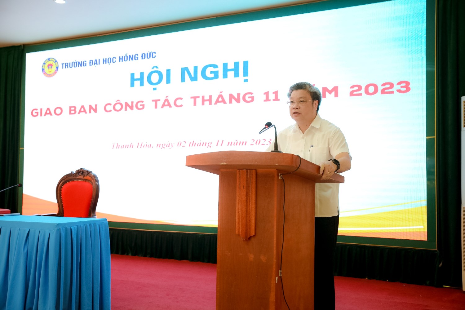 TRƯỜNG ĐẠI HỌC HỒNG ĐỨC GIAO BAN CÔNG TÁC THÁNG 11 NĂM 2023