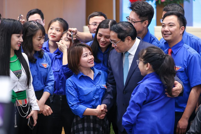 Thủ tướng Chính phủ gặp mặt và đối thoại với thanh niên dịp kỷ niệm 93 năm Ngày thành lập Đoàn