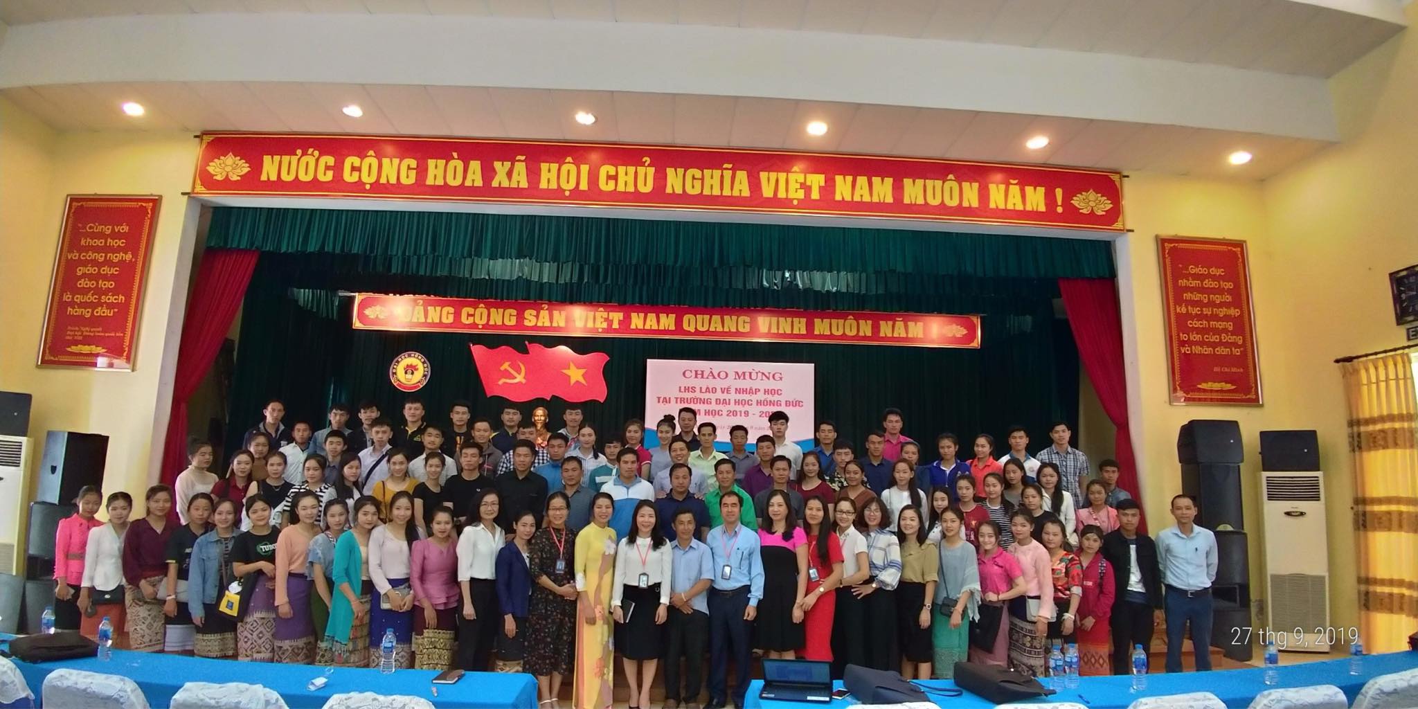 Chào đón LHS Lào về nhập học tại khoa Khoa học xã hội năm học 2019 - 2020