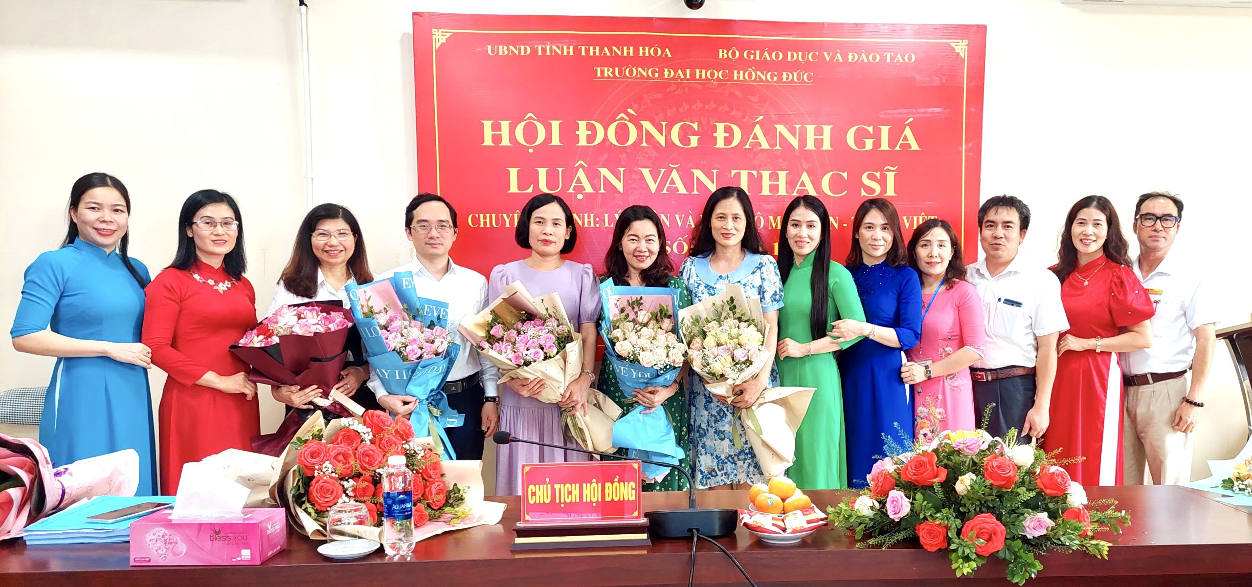 Học viên chuyên ngành Lí luận và Phương pháp dạy học bộ môn Văn – Tiếng Việt khóa K14 bảo vệ thành công luận văn Thạc sĩ