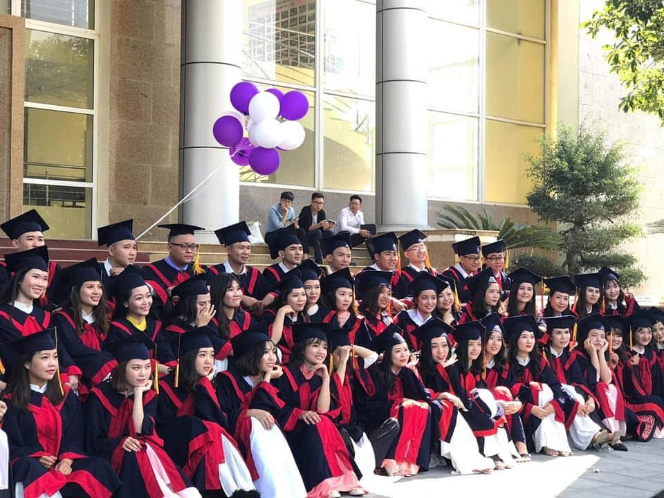Lễ tốt nghiệp sinh viên Đại học Luật K21 