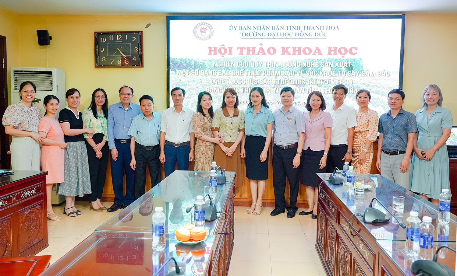 Hội thảo khoa học: Nghiên cứu quy trình công nghệ sản xuất một số dạng bào chế thực phẩm bảo vệ sức khỏe từ cây Sâm báo đang được trồng trên địa bàn tỉnh Thanh Hóa